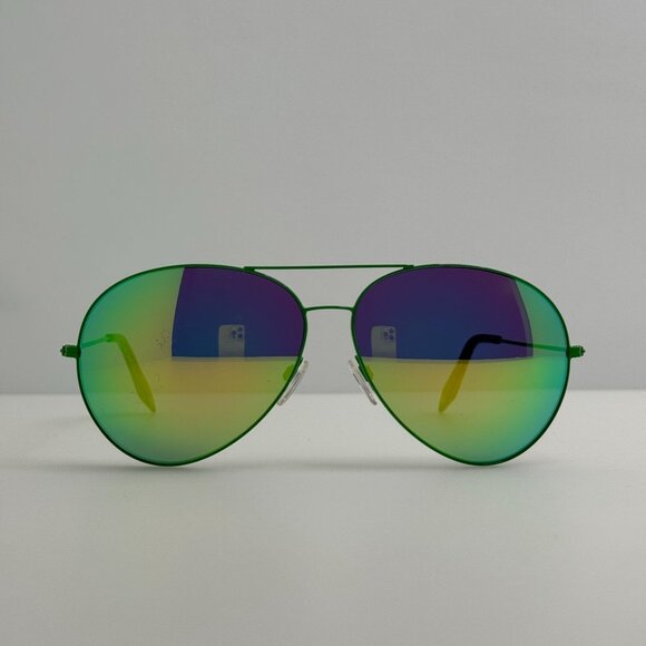 Victoria Beckham Sunglasses VBS1C7 Italy 64-14-140 main image 2